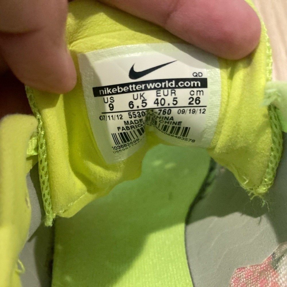 Nike Zoom Neon Highlighter Yellow Track Shoes w/Black and Pink Accents - Picture 6 of 16
